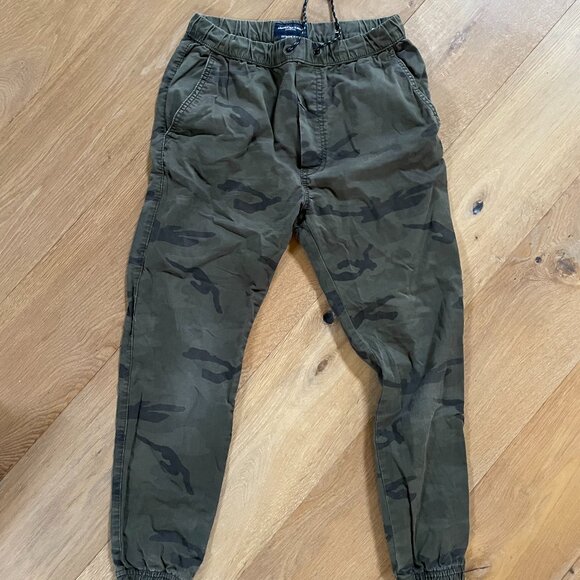 American Eagle Outfitters Lot of 5, 3 Shorts and 2 Pants, Mix, Multi - Picture 5 of 6